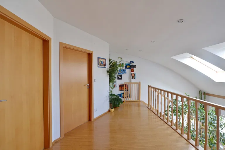 Černochova, Košíře - Praha 5 | Pronájem, Byt, 5+kk, 177 m²