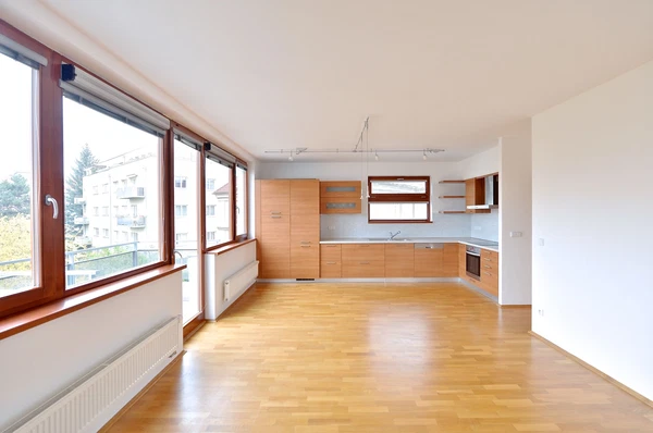 Ruská, Vršovice - Prague 10 | Rent, Apartment, Two-bedroom (3+kk), 95 m²