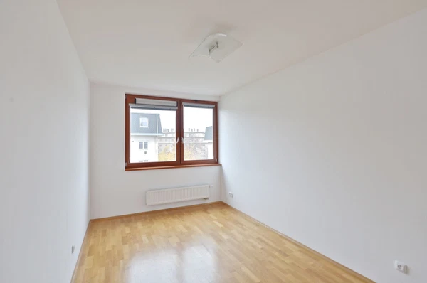 Ruská, Vršovice - Prague 10 | Rent, Apartment, Two-bedroom (3+kk), 95 m²