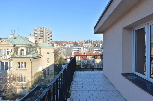 České družiny, Dejvice - Prague 6 | Rent, Apartment, Two-bedroom (3+1), 80 m²