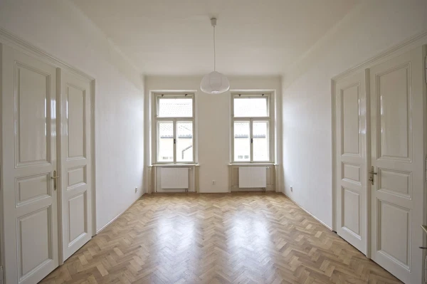 Řeznická, Nové Město - Prague 1 | Rent, Apartment, Three-bedroom (4+1), 136 m²