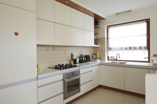 Na Cípu, Újezd - Prague 4 | Rent, House, Six-bedroom (7+kk)