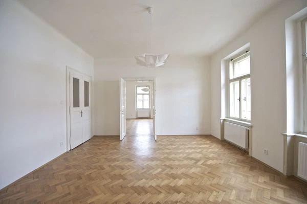 Řeznická, Nové Město - Prague 1 | Rent, Apartment, Three-bedroom (4+1), 136 m²