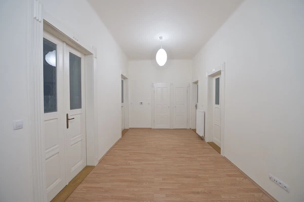 Malířská, Holešovice - Prague 7 | Rent, Apartment, Three-bedroom (4+1), 140 m²