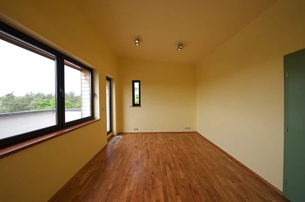 Za mototechnou, Stodůlky - Prague 5 | Rent, Apartment, Five-bedroom (6+kk), 370 m²