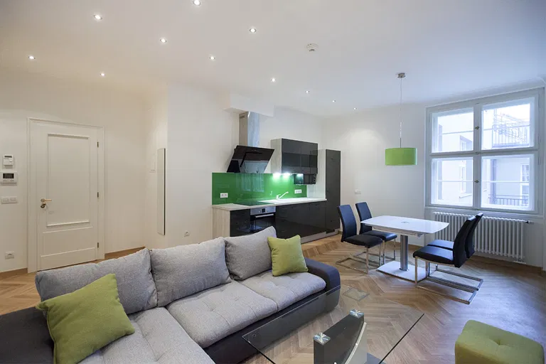 Dlouhá, Staré Město - Praha 1 | Pronájem, Byt, 2+kk, 55 m²