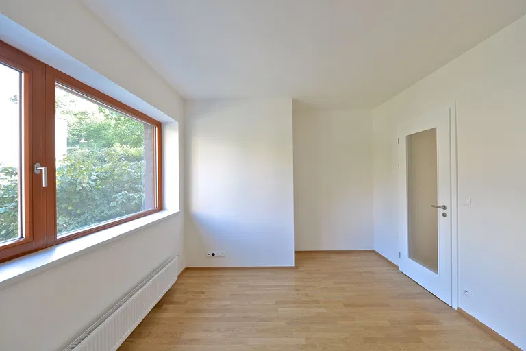 Na Dolinách, Podolí - Prague 4 | Sale, Apartment, Three-bedroom (4+kk), 144 m²