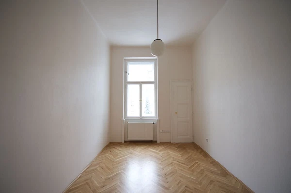 Chopinova, Vinohrady - Prague 2 | Rent, Apartment, Two-bedroom (3+1), 120 m²