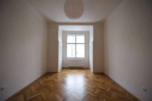 Chopinova, Vinohrady - Prague 2 | Rent, Apartment, Two-bedroom (3+1), 120 m²