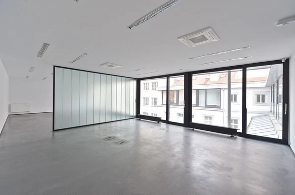 Sokolovská, Karlín - Prague 8 | Rent, Office building, 1 268 m²