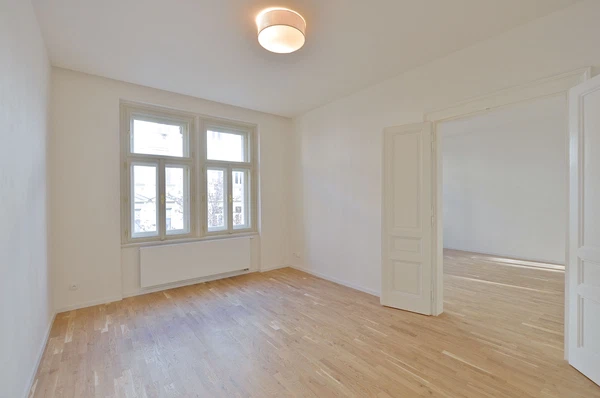 Máchova, Vinohrady - Prague 2 | Rent, Apartment, Two-bedroom (3+1), 90 m²