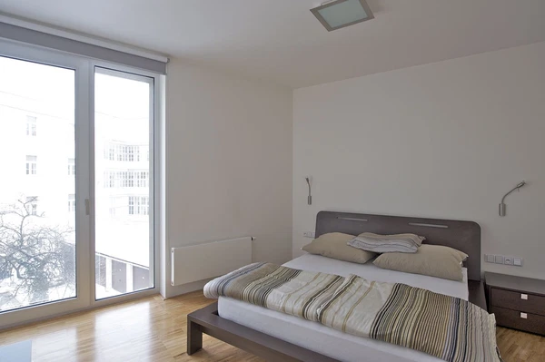 Prokopova, Žižkov - Prague 3 | Rent, Apartment, One-bedroom (2+kk), 60 m²