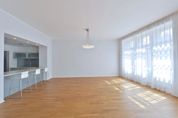 Senovážné náměstí, Staré Město - Praha 1 | Pronájem, Byt, 5+kk, 213 m²