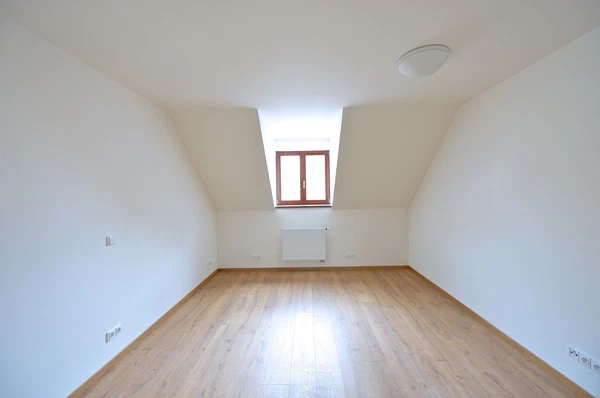 Kovářova, Stodůlky - Prague 5 | Rent, Apartment, Four-bedroom (5+kk), 142 m²