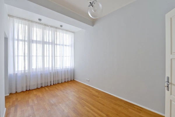 Senovážné náměstí, Staré Město - Praha 1 | Pronájem, Byt, 5+kk, 213 m²