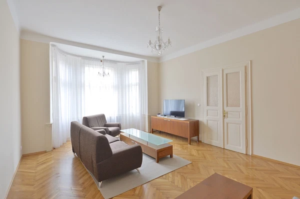 Lucemburská, Vinohrady - Prague 3 | Rent, Apartment, One-bedroom (2+1), 90 m²