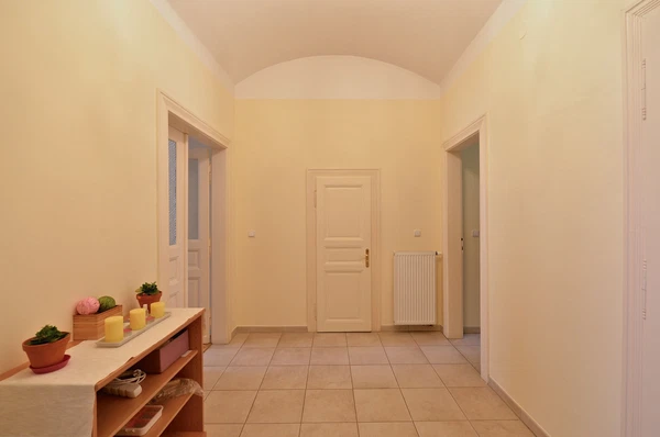 Lucemburská, Vinohrady - Prague 3 | Rent, Apartment, One-bedroom (2+1), 90 m²