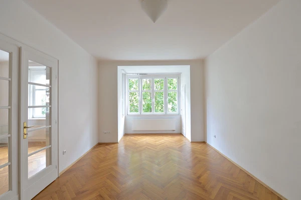 Uralská, Bubeneč - Prague 6 | Rent, Apartment, One-bedroom (2+1), 82 m²