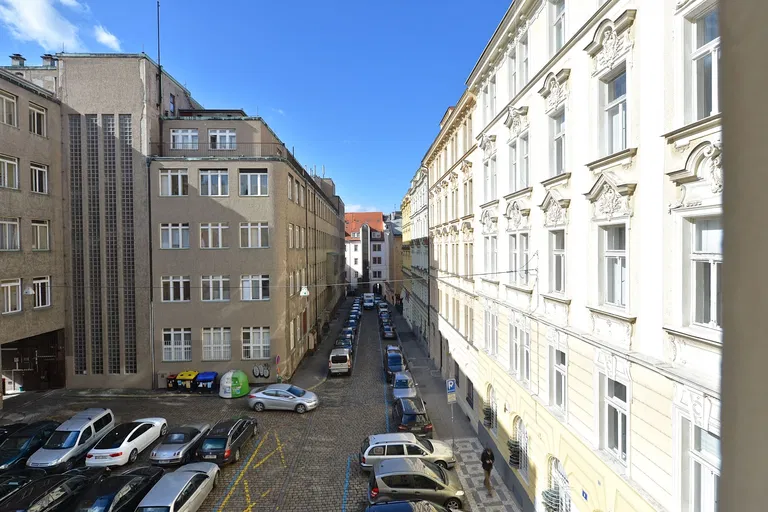 Malá Štěpánská, Nové Město - Praha 2 | Pronájem, Byt, 2+kk, 62 m²