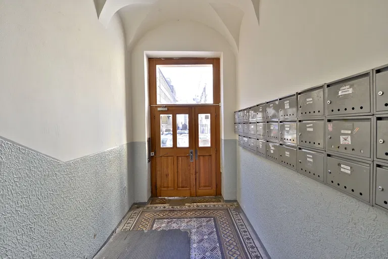 Malá Štěpánská, Nové Město - Praha 2 | Pronájem, Byt, 2+kk, 62 m²