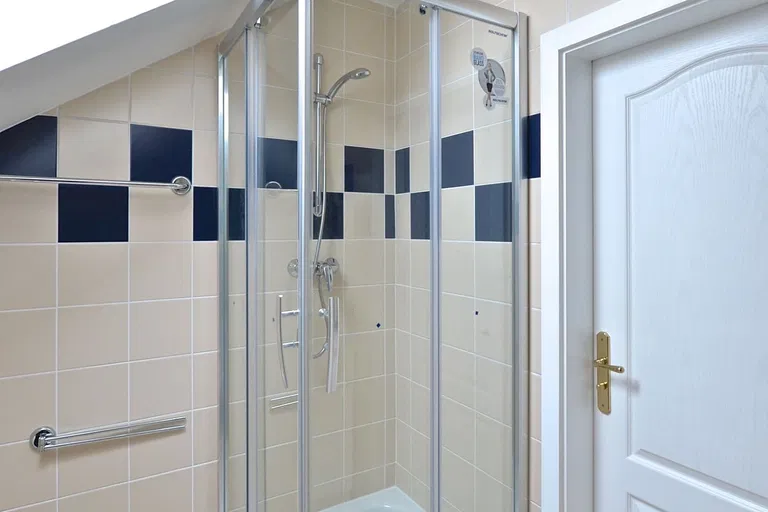 U Házů, Nebušice - Prague 6 | Rent, House, Three-bedroom (4+1), 183 m²