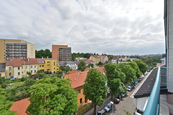 Gutova, Strašnice - Praha 10 | Pronájem, Byt, 2+kk, 70 m²