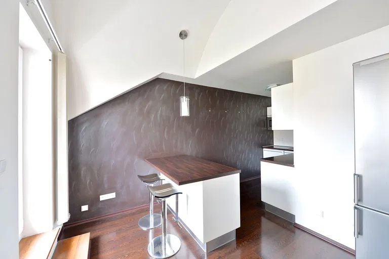 Gutova, Strašnice - Praha 10 | Pronájem, Byt, 2+kk, 75 m²
