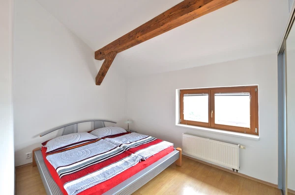 Vlkova, Žižkov - Prague 3 | Rent, Apartment, Two-bedroom (3+kk), 70 m²