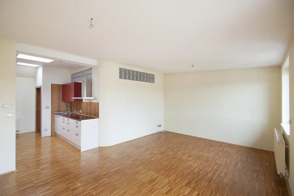 Přístavní, Holešovice - Prague 7 | Rent, Apartment, Two-bedroom (3+kk), 125 m²