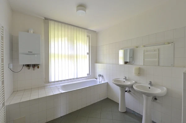 Mošnova, Smíchov - Prague 5 | Sale, Apartment building, 471 m²