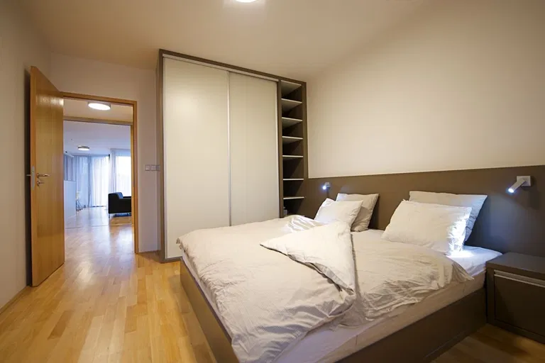 Nobelova, Vokovice - Praha 6 | Pronájem, Byt, 3+kk, 92 m²