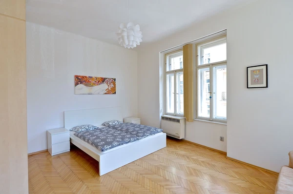 Slovinská, Vršovice - Praha 10 | Pronájem, Byt, 2+kk, 59 m²