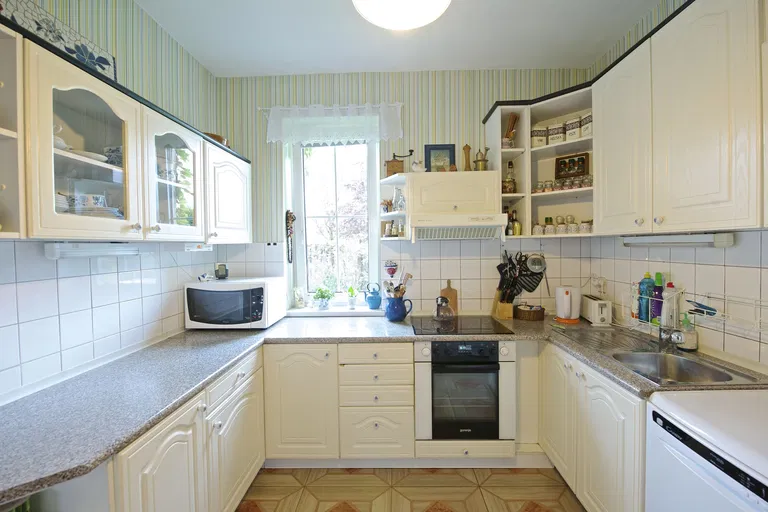 U Bažantnice, Vinoř - Prague 9 | Sale, House, Four-bedroom (5+1)