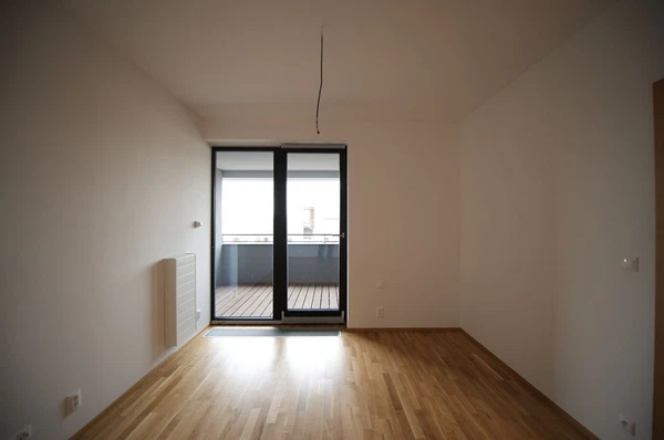 V Přístavu, Holešovice - Prague 7 | Rent, Apartment, Three-bedroom (4+kk), 113 m²