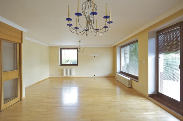 Šatalská, Libuš - Prague 4 | Sale, House, Five-bedroom (6+kk)