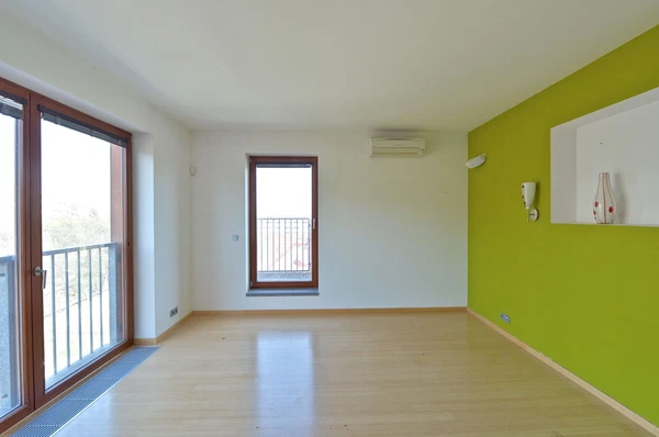 Vršovická, Vršovice - Prague 10 | Rent, Apartment, Four-bedroom (5+kk), 336 m²