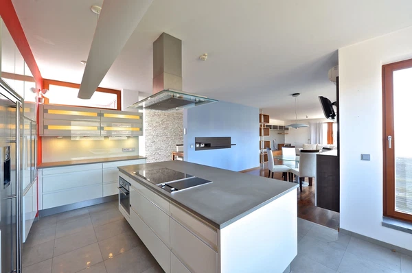 Vršovická, Vršovice - Prague 10 | Rent, Apartment, Four-bedroom (5+kk), 336 m²