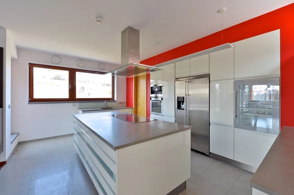 Vršovická, Vršovice - Prague 10 | Rent, Apartment, Four-bedroom (5+kk), 336 m²