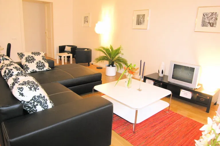 Benediktská, Staré Město - Prague 1 | Rent, Apartment, Two-bedroom (3+kk), 102 m²