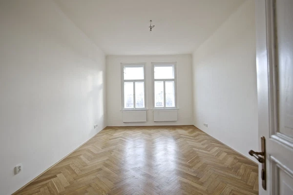 Janáčkovo nábřeží, Smíchov - Prague 5 | Rent, Apartment, One-bedroom (2+1), 85 m²