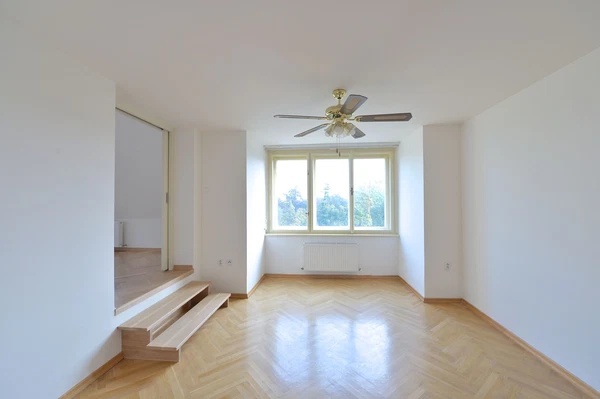 Na baště sv. Ludmily, Hradčany - Prague 6 | Rent, Apartment, Two-bedroom (3+1), 120 m²