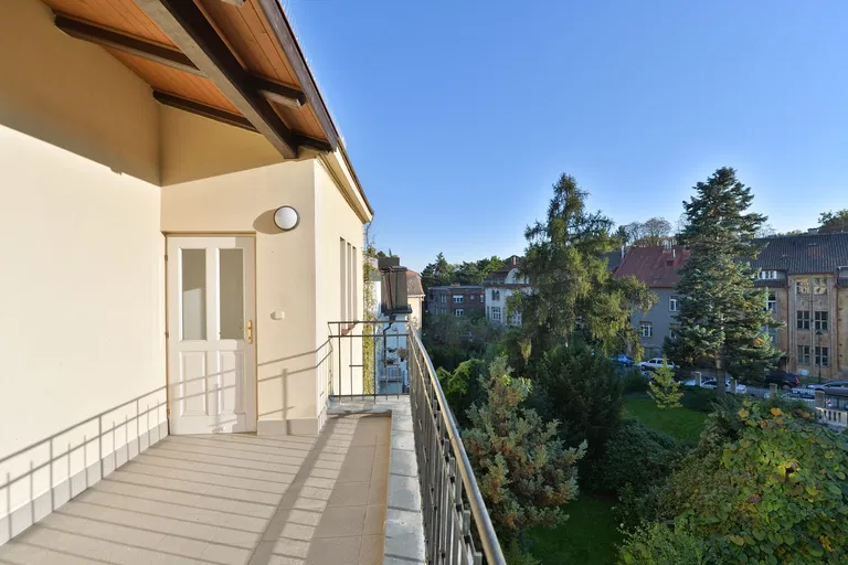 Na baště sv. Ludmily, Hradčany - Praha 6 | Pronájem, Byt, 3+1, 128 m²