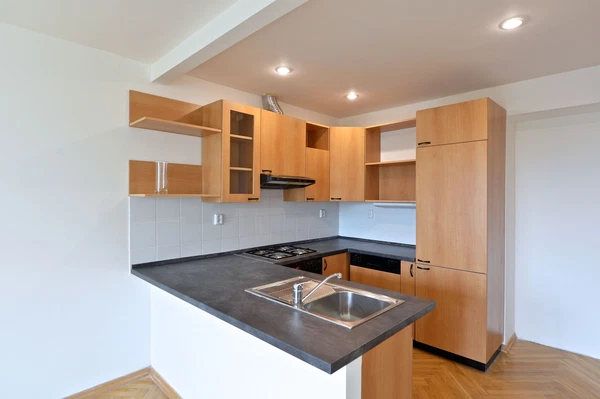 Na baště sv. Ludmily, Hradčany - Prague 6 | Rent, Apartment, Two-bedroom (3+1), 120 m²