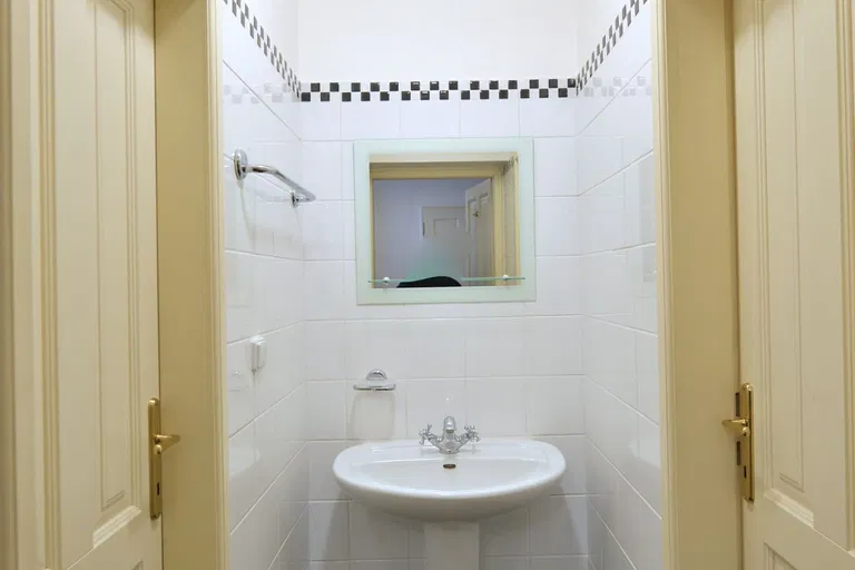 Na baště sv. Ludmily, Hradčany - Praha 6 | Pronájem, Byt, 3+1, 128 m²