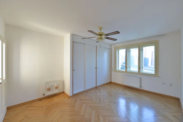 Na baště sv. Ludmily, Hradčany - Prague 6 | Rent, Apartment, Two-bedroom (3+1), 120 m²