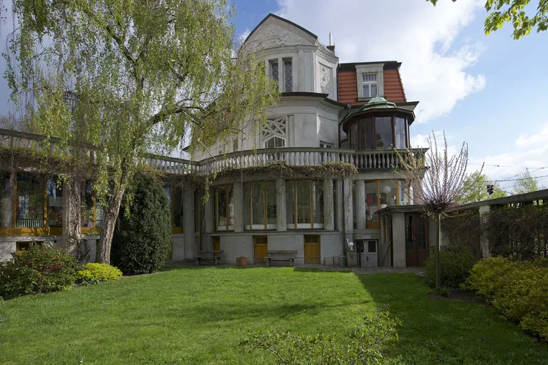 Rašínovo nábřeží, Vyšehrad - Prague 2 | Rent, Apartment, Two-bedroom (3+kk), 96 m²