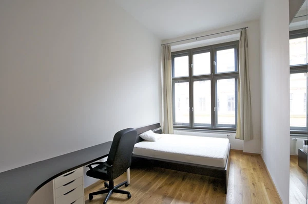 Na Děkance, Vyšehrad - Praha 2 | Pronájem, Byt, 3+kk, 88 m²