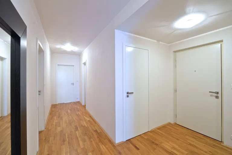 Havlíčkovo náměstí, Žižkov - Praha 3 | Pronájem, Byt, 3+kk, 99 m²
