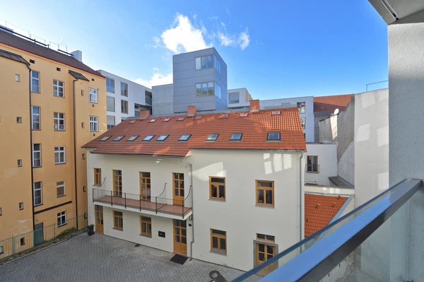 Havlíčkovo náměstí, Žižkov - Prague 3 | Rent, Apartment, Two-bedroom (3+kk), 91 m²