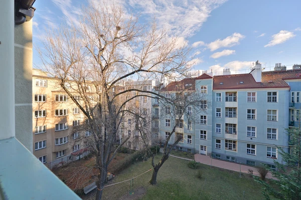 Tychonova, Hradčany - Prague 6 | Sale, Apartment, Two-bedroom (3+kk), 97 m²